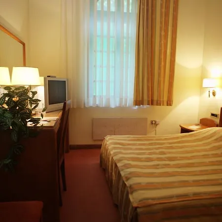 Garni Park Szálloda